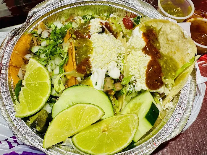 Tacos el Poblanito #4 Food truck Picture 3