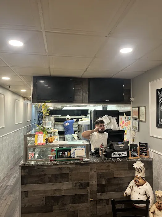 Tony D’s Pizzeria Picture 7