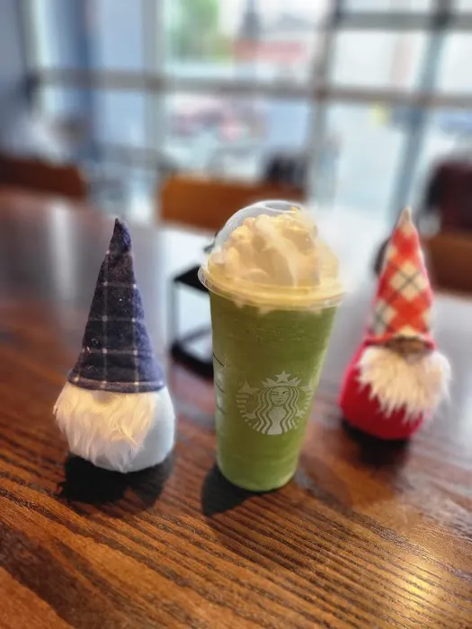 Starbucks Picture 6