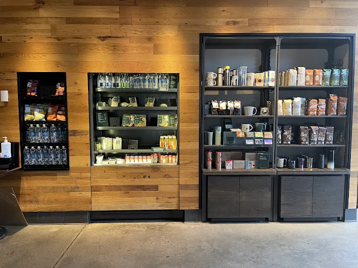 Starbucks Picture 2