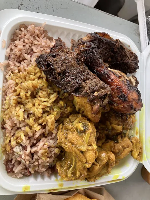 Paradise Jerk and Grill Picture 4