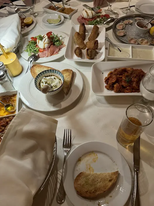 Il Villagio Trattoria Italiana Picture 6