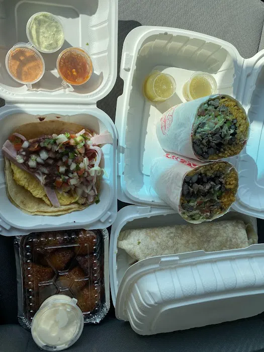 Tacos y Mas II Inc Picture 1