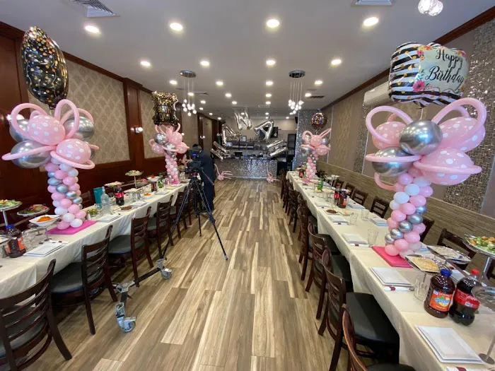 Laffa Bar and Grill - Kosher Restaurant Picture 4