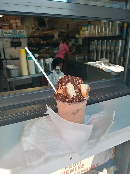 Hewlett Station Yogurt Picture 2