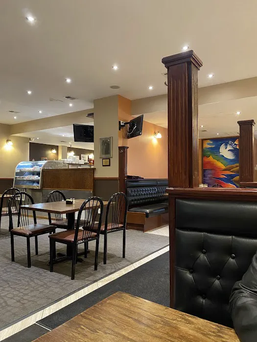 Woodro Kosher Restaurant & Caterers Picture 7