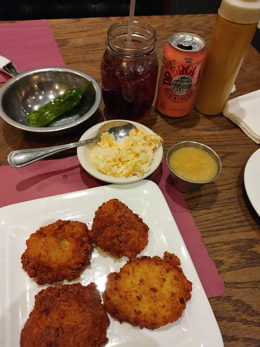 Woodro Kosher Restaurant & Caterers Picture 2