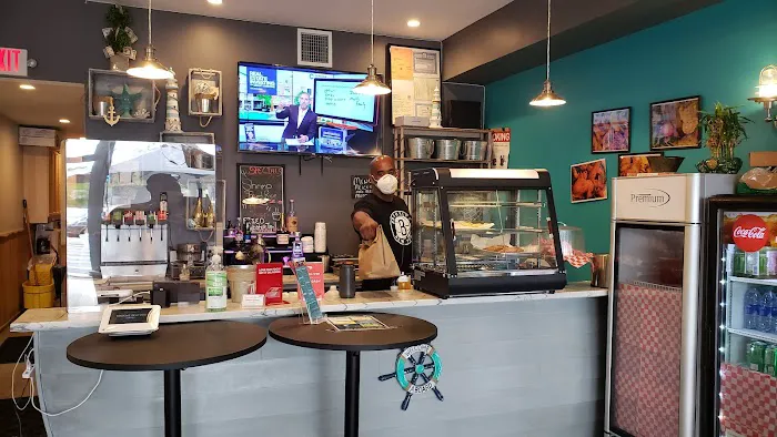 TrYSeafood Bar & Grill Picture 4
