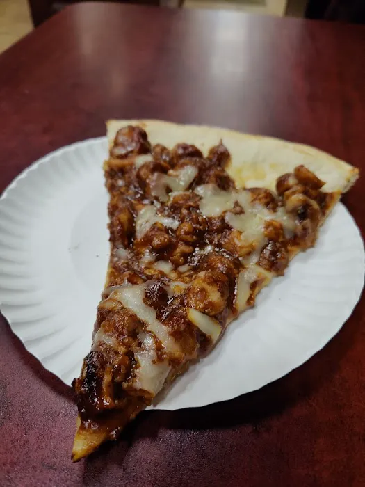 Lia's Pizzeria - Franklin Square Picture 1