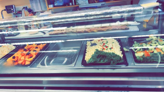 Vicky's Local Deli Picture 3