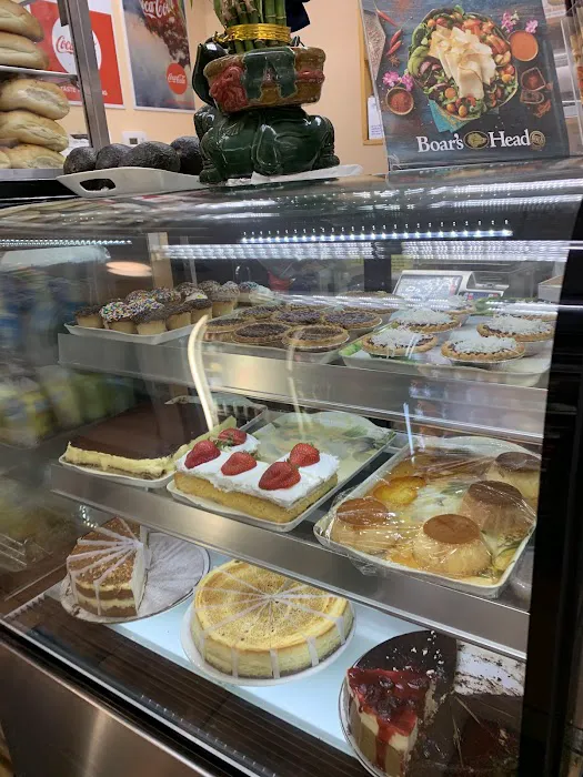 Vicky's Local Deli Picture 4