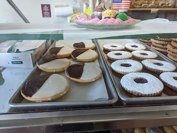 Monreale Bakery Picture 5
