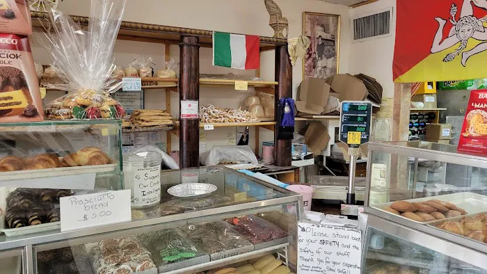 Monreale Bakery Picture 8