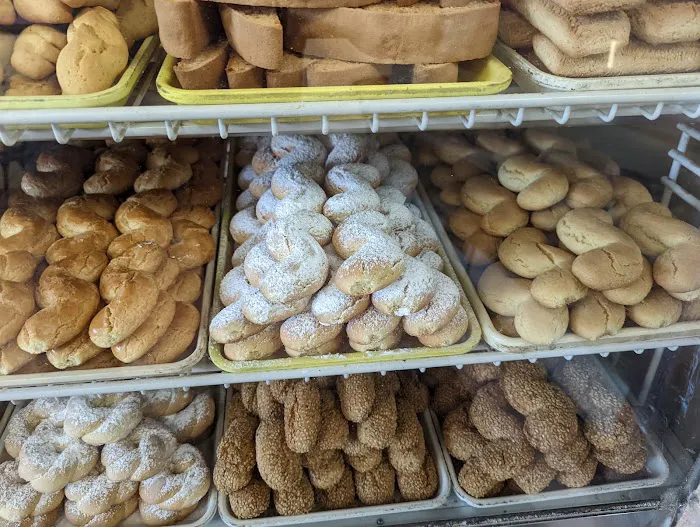 Monreale Bakery Picture 6