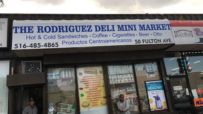 The Rodriguez mini market Picture 1