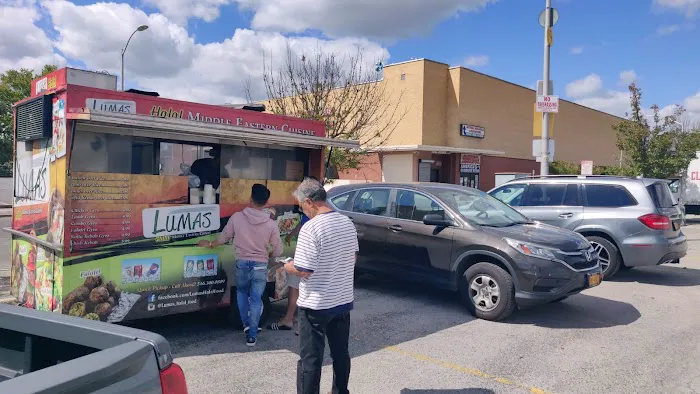 Lumas Halal Food Picture 2