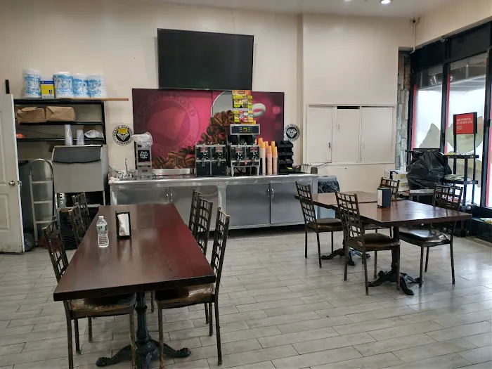 West End Deli And Pizza Picture 3