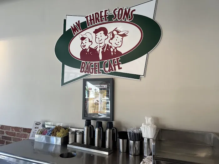 My Three Sons Bagel Cafe (Nassau Blvd) Picture 3