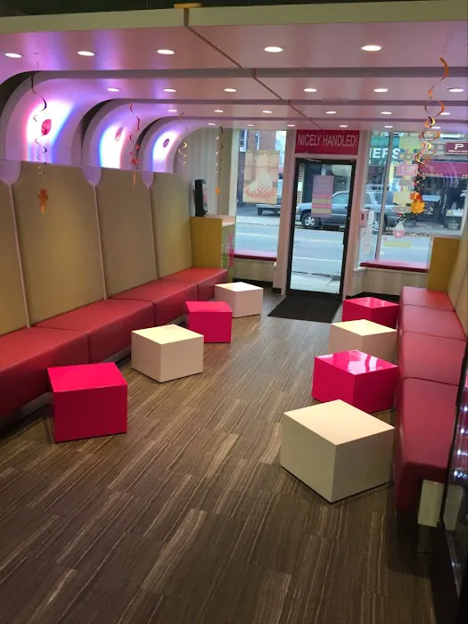 16 Handles Picture 10