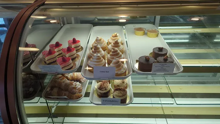 Malverne Pastry Shop Picture 1