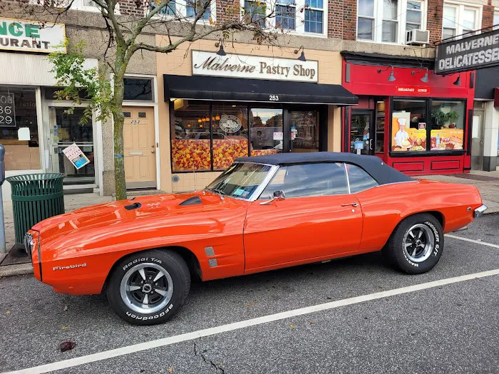 Malverne Pastry Shop Picture 4