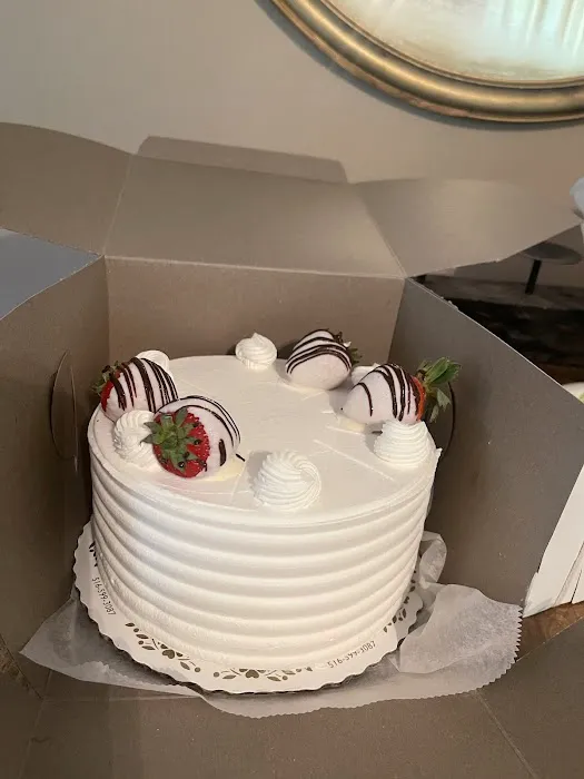 Malverne Pastry Shop Picture 7