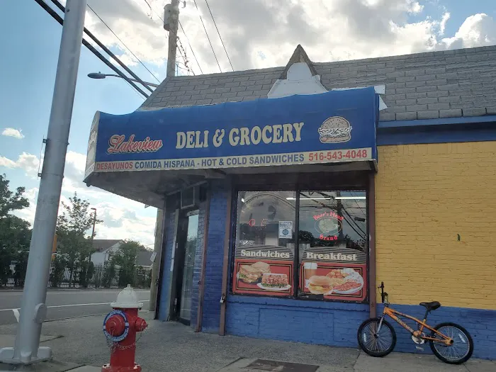 Lakeview Deli and Grill Picture 2