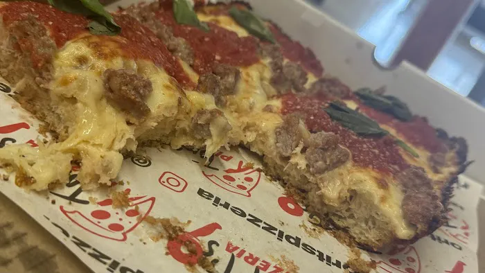 Tori T’s Pizzeria Picture 2