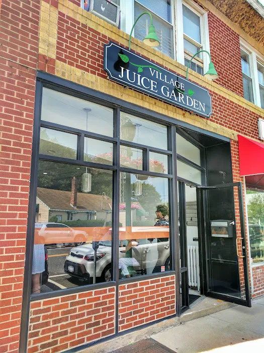 Village Juice Garden Picture 10