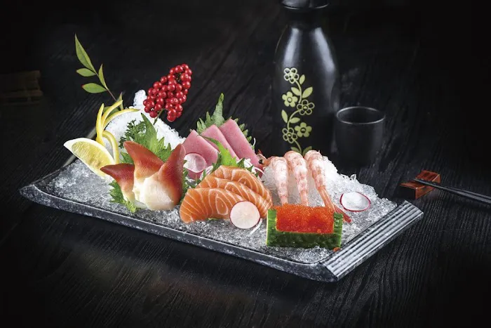 Double Fish Chinese Food & Sushi Picture 9