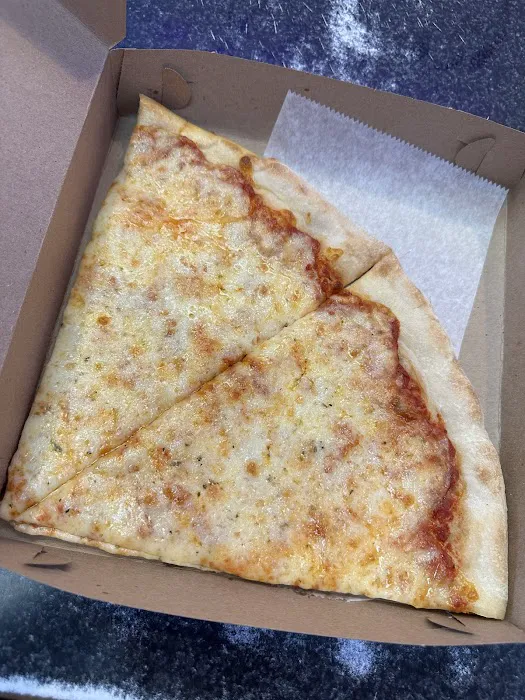 Joe's Pizzeria (Lynbrook NY) Picture 9