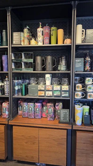 Starbucks Picture 6