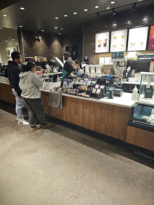 Starbucks Picture 5