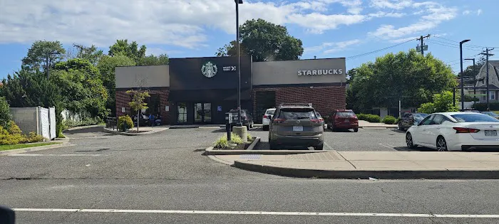 Starbucks Picture 4