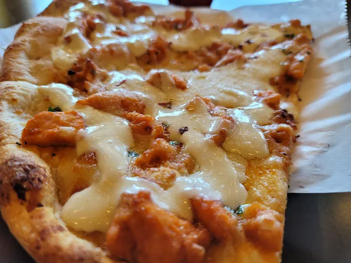Gino's Pizzeria & Italian Restaurant Picture 5