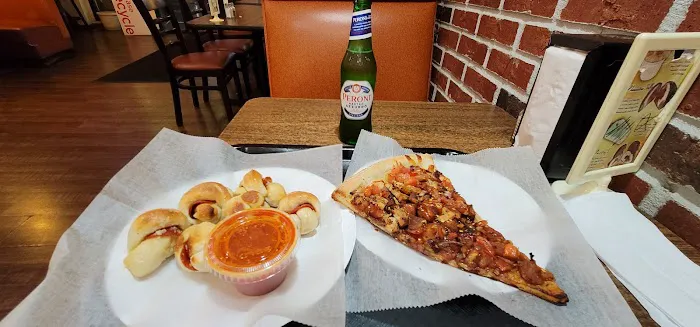 DeFrancisco's Pizzeria & Ristorante Picture 9
