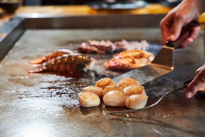 The Angle. Steak. Seafood. Bar. Picture 6