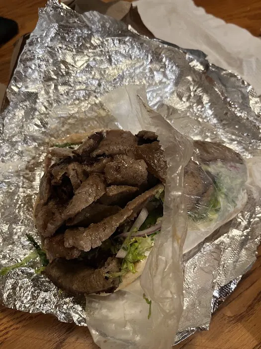 Gyro Bar Picture 4