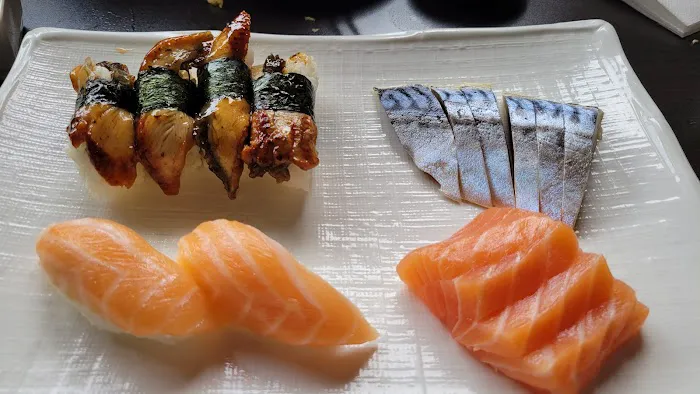 Sushi Palace Picture 7