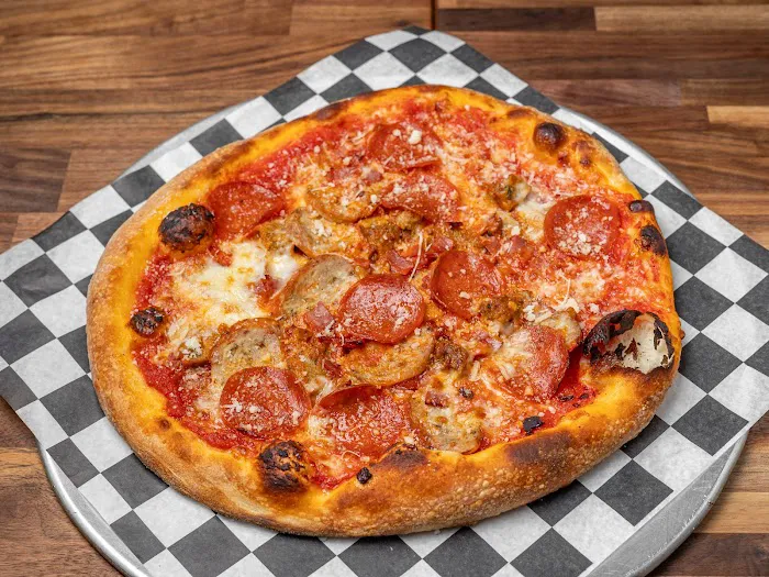 3 Brothers Pizza of Rockville Centre Picture 9