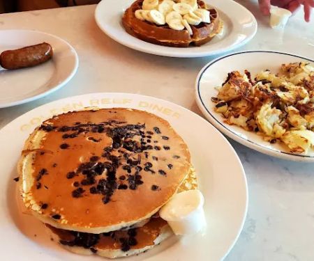 Golden Reef Diner