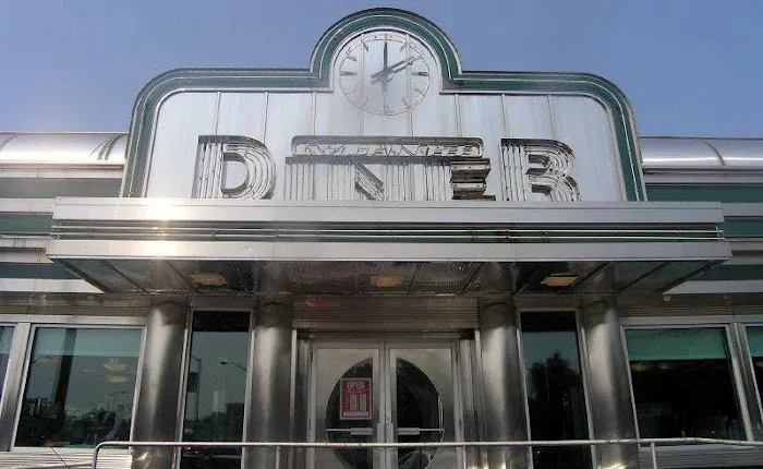 Golden Reef Diner Picture 7