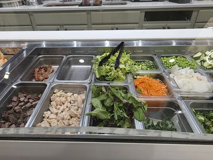 Poke Frisee ( ROCKVILLE CENTRE) Picture 9