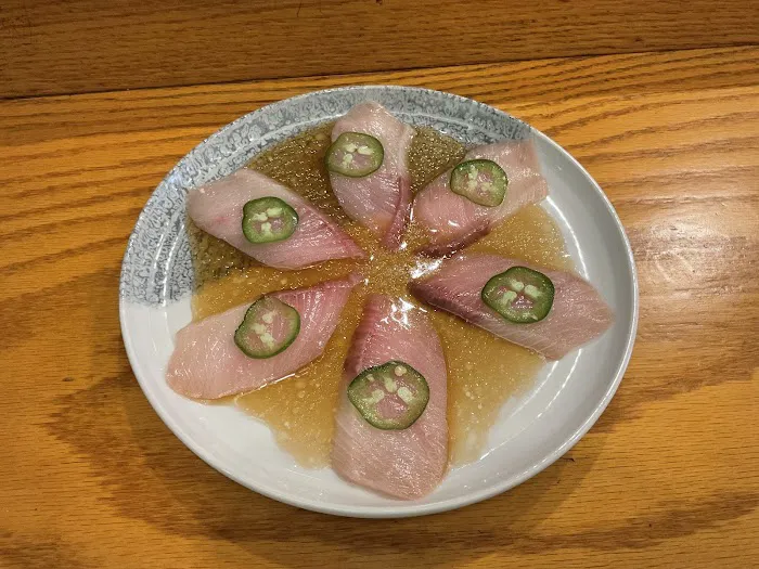 Tanoshi Sushi Picture 4