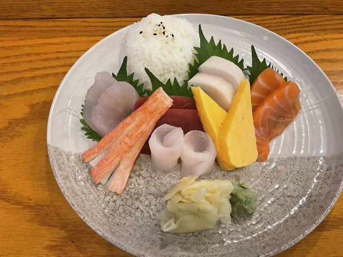 Tanoshi Sushi Picture 6