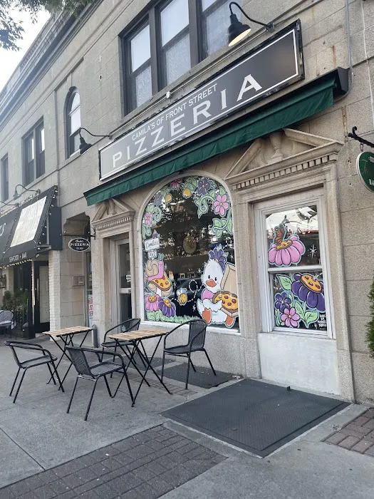 Camila’s of Front Street Pizzeria Picture 4