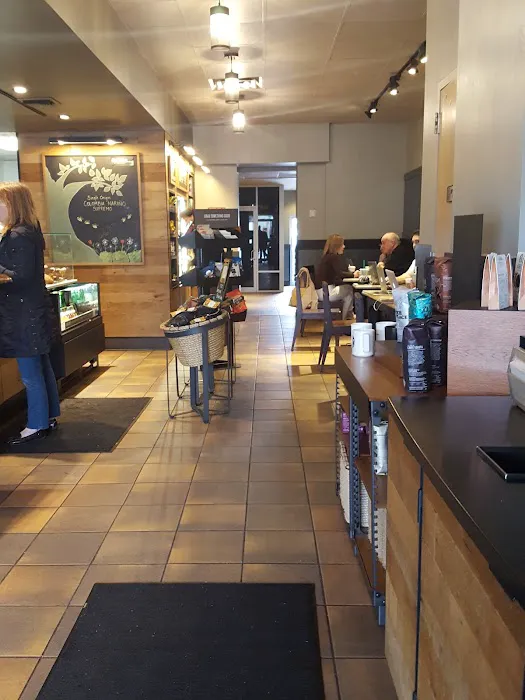 Starbucks Picture 3