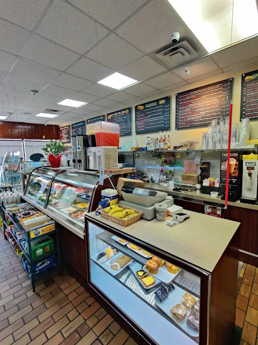 Maple Avenue Delicatessen Picture 6