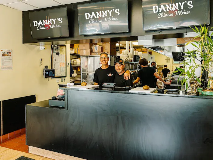 Danny's Chinese Kitchen - Oceanside Picture 3