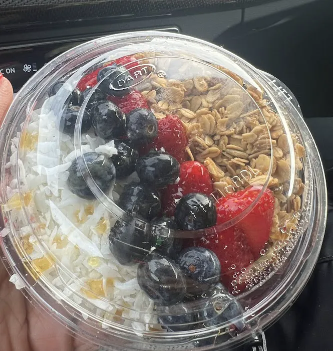 Squeeze Juice Bar and Vegan Treats Picture 7